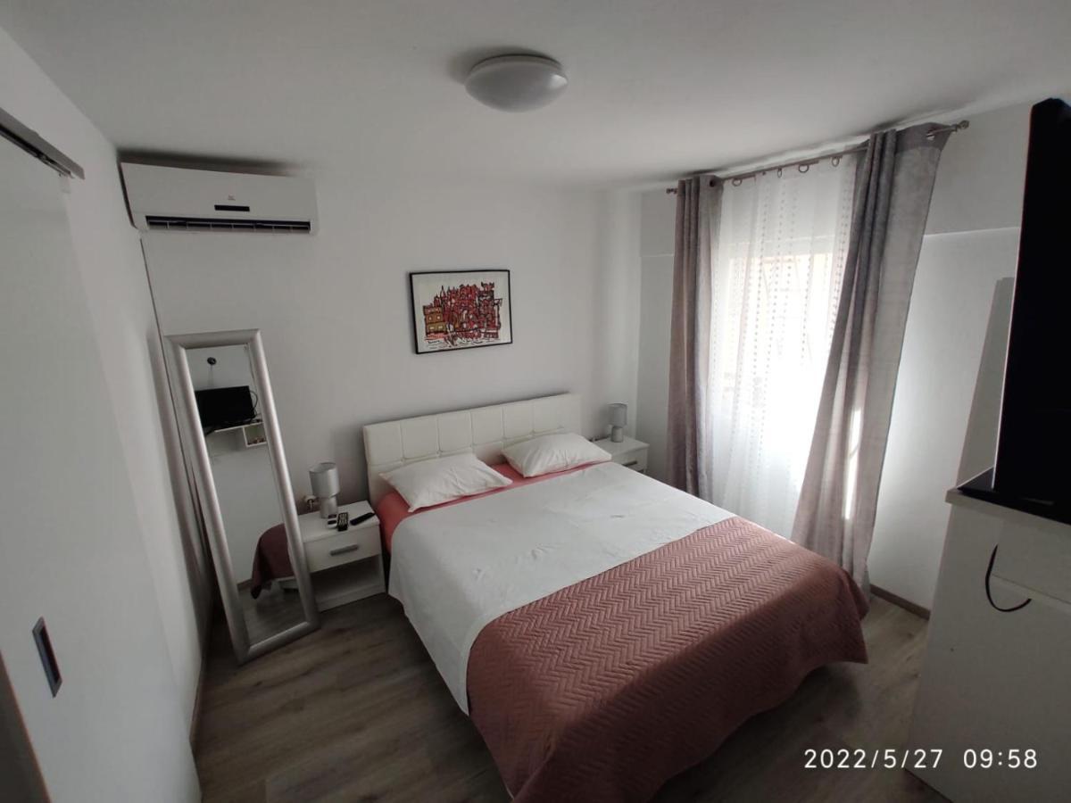 Apartments Mia Bibinje Exterior photo