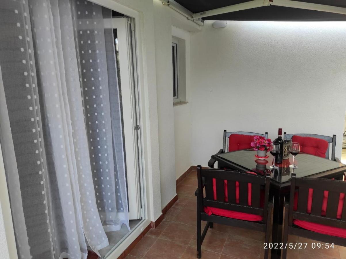 Apartments Mia Bibinje Exterior photo